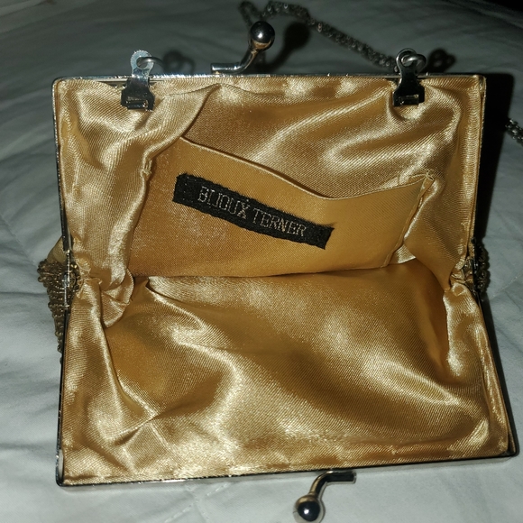 BIJOUX TERNER GOLD BEADED PURSE - Picture 4 of 8